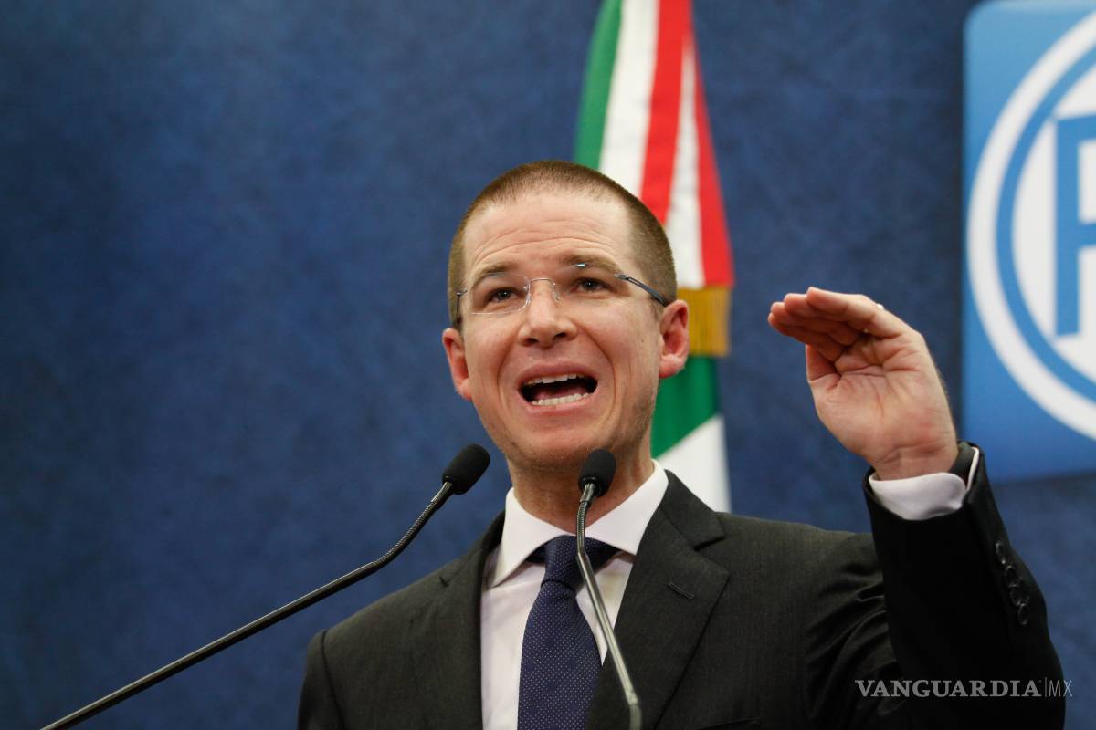 Anaya llama cobarde a AMLO por sus comentarios contra Margarita Zavala