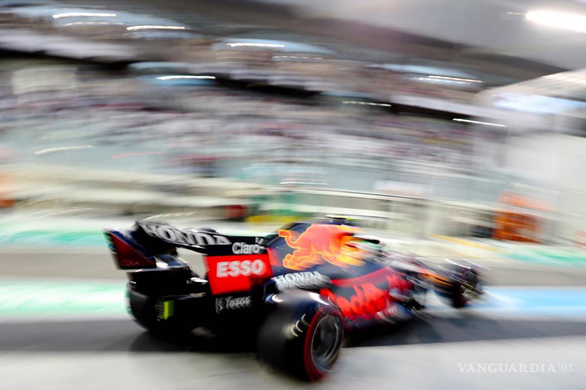 $!Checo Pérez no tuvo problemas para superar la primera tanda, pues en su primer intento se colocó en el cuarto lugar