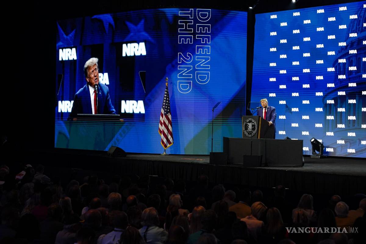 $!El expresidente Donald Trump habla en la Convención de la Asociación Nacional del Rifle en Indianápolis.