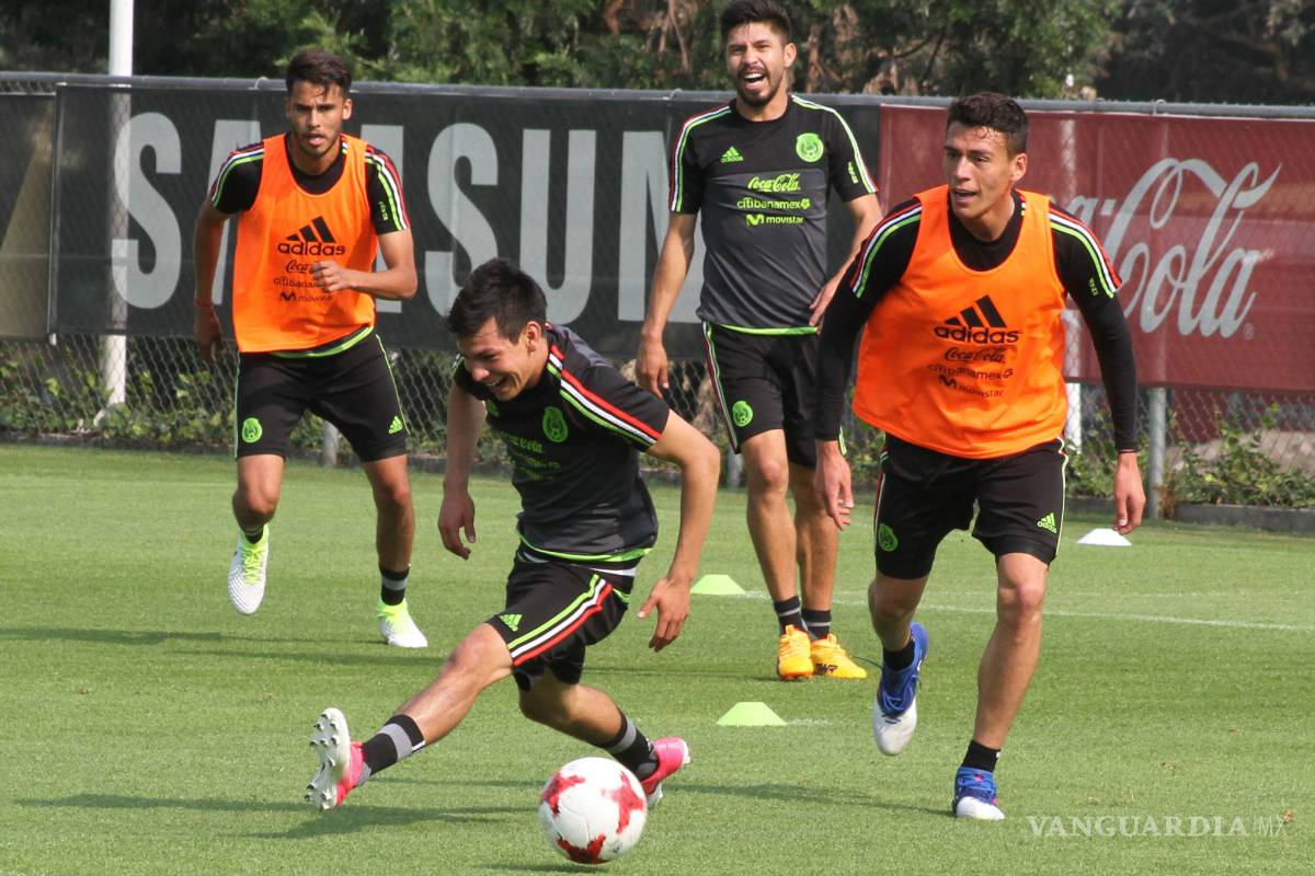 Sin minutos en Oporto, la selección es la única salida para Diego Reyes