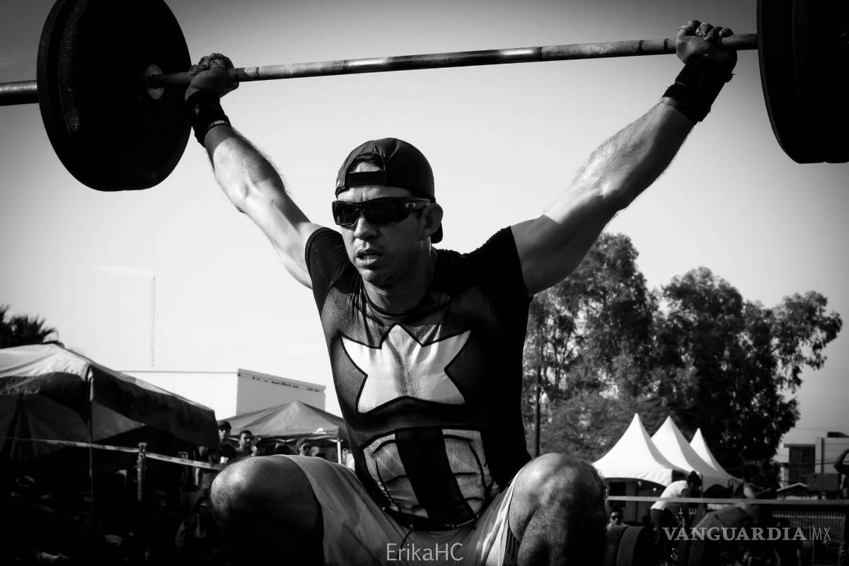 A defender la corona, Edgar Castillo