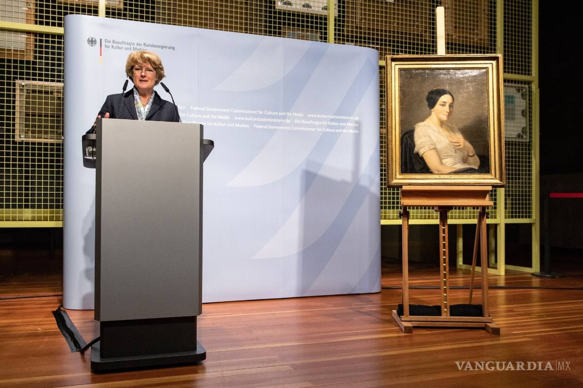 $!Recuperan legítimos dueños la pintura "Retrato de una joven sentada" de Thomas Couture robada por los nazis