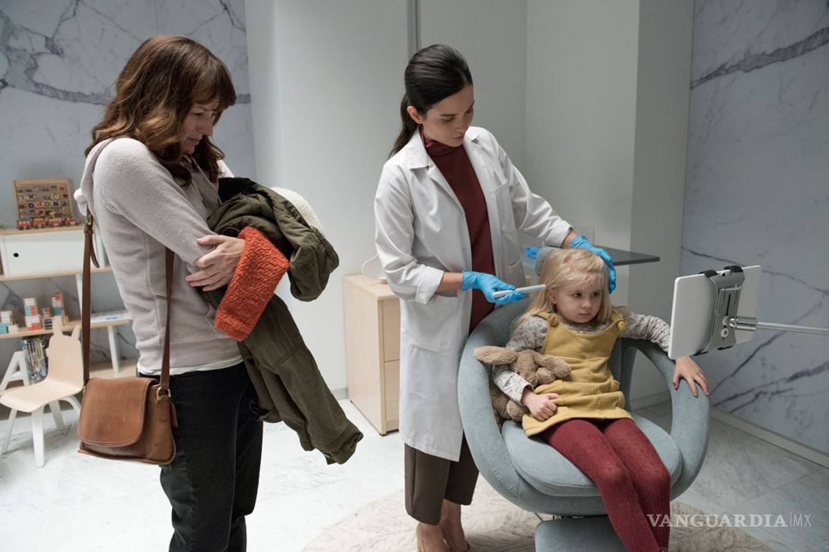 Promete cuarta temporada de “Black Mirror” ser aun más aterrorizadora