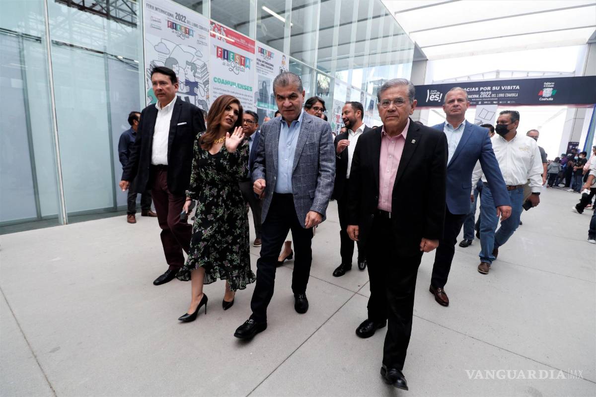 $!Al terminar la inauguración las autoridades dieron un recorrido por las instalaciones.