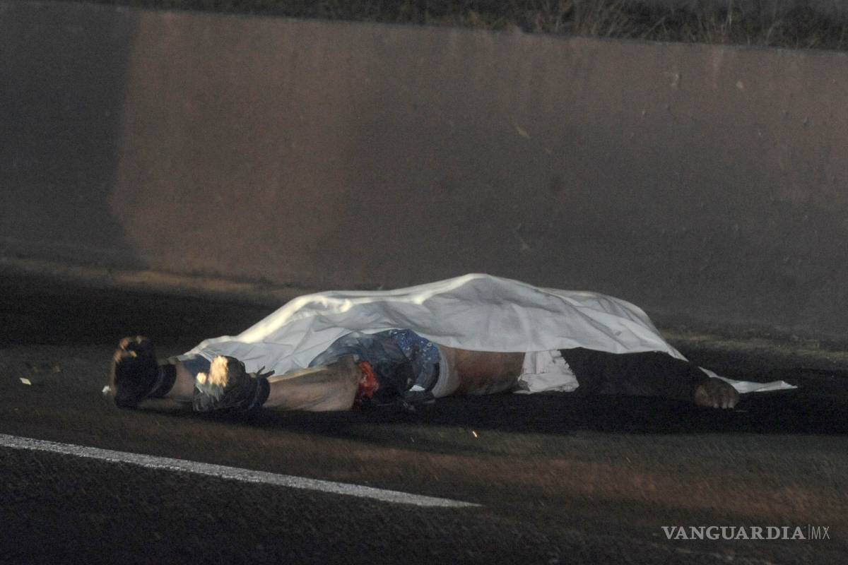 Mueren seis personas en redada de la policía en México