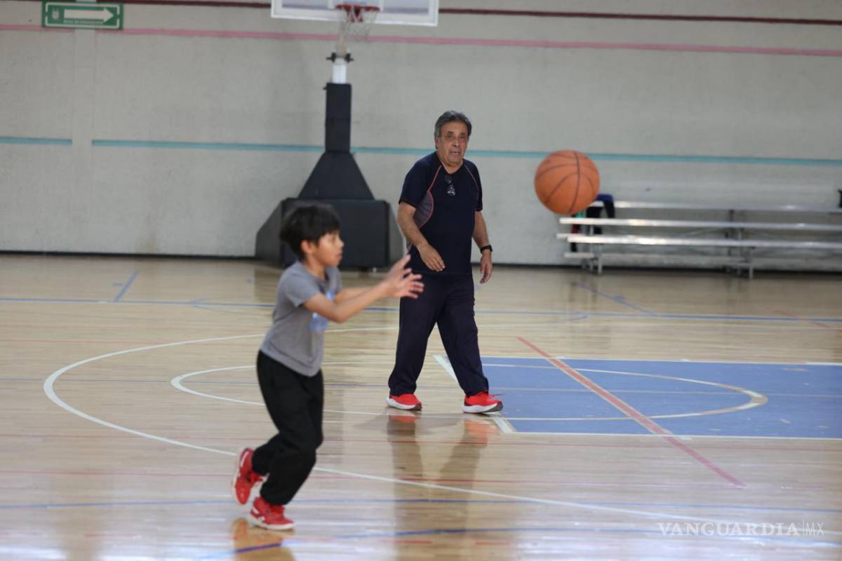 $!Los espacios públicos rehabilitados se han convertido en puntos de encuentro para la realización de juegos, actividades artísticas y dinámicas familiares en distintos sectores de Saltillo.