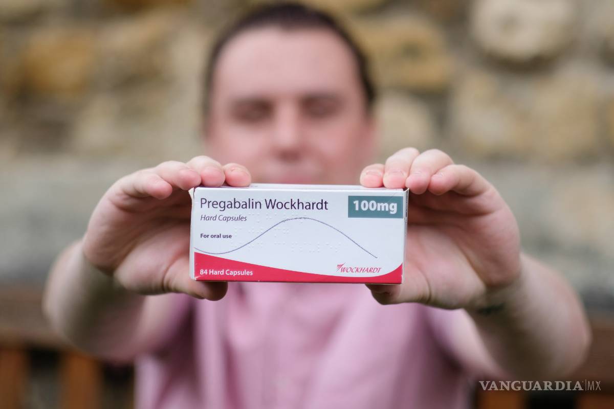 $!"Tomar analgésicos me volvió gay", afirma el hombre que abandonó a su novia después de romperse el pie