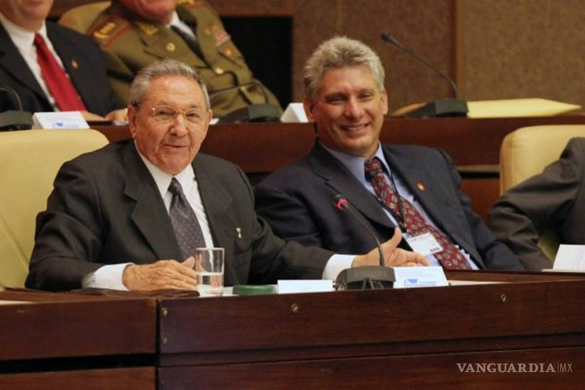 Raúl Castro sigue a la cabeza, asegura Díaz-Canel