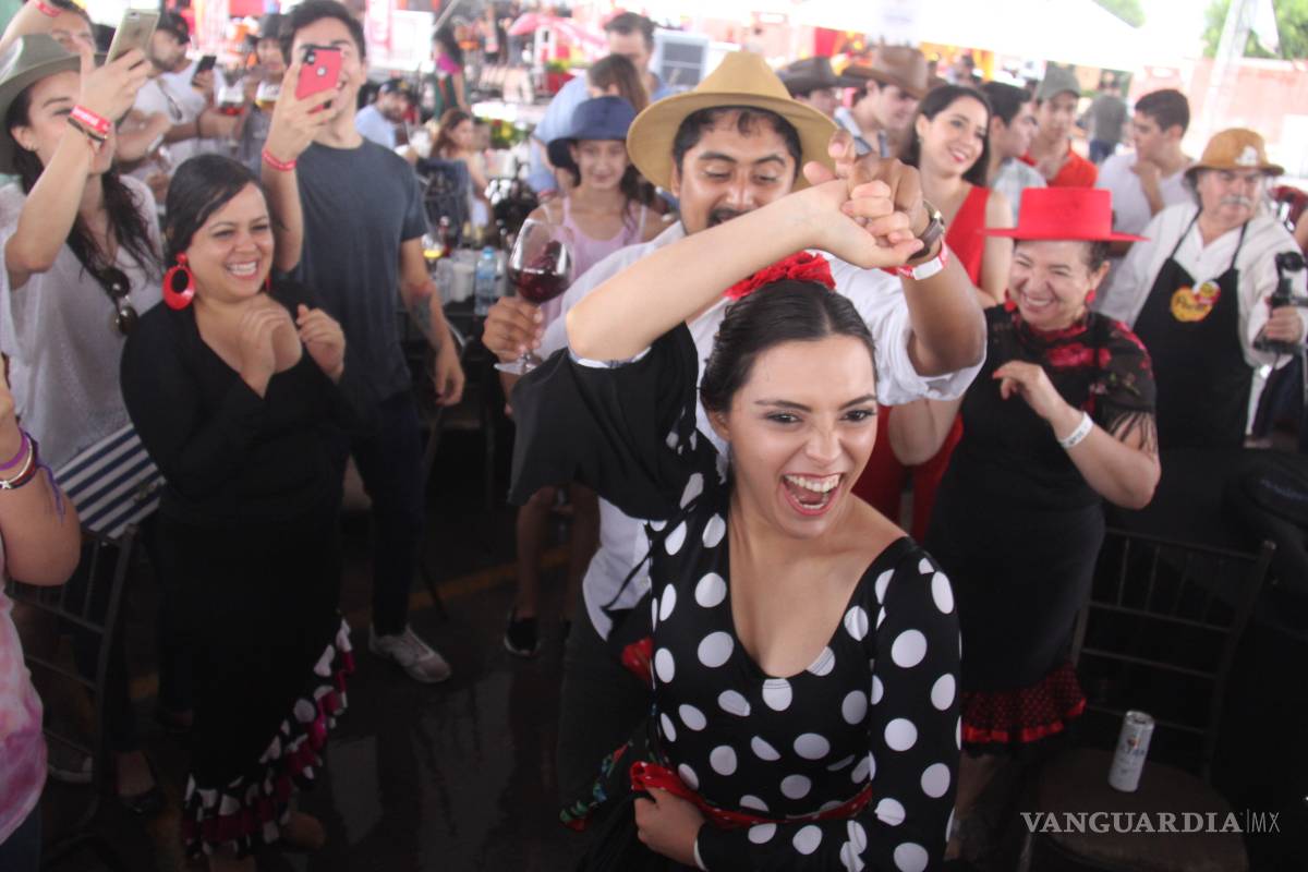 $!¿Te quedaste con ganas de ir al Festival de la Paella? No te preocupes, aquí te decimos como prepararla sin salir de casa