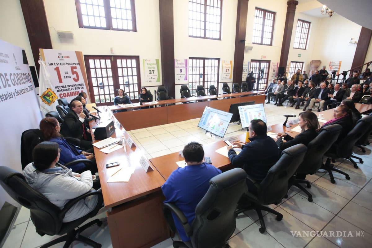 $!Ante los diputados, Claudio Bres habló de los avances económicos de la administración de Miguel Riquelme.