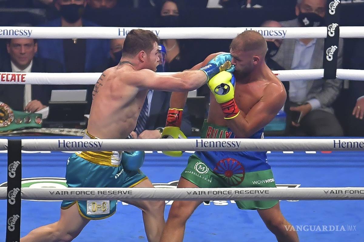 Confirman múltiples fracturas en el rostro de Saunders... estará fuera mucho tiempo