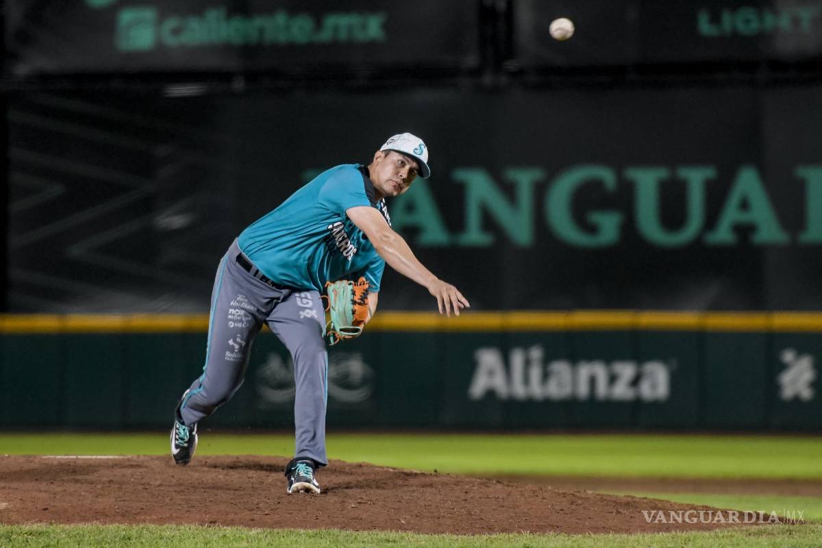 $!Saraperos vs Acereros: la Nave Verde sella espectacular empate a 10 carreras contra Monclova