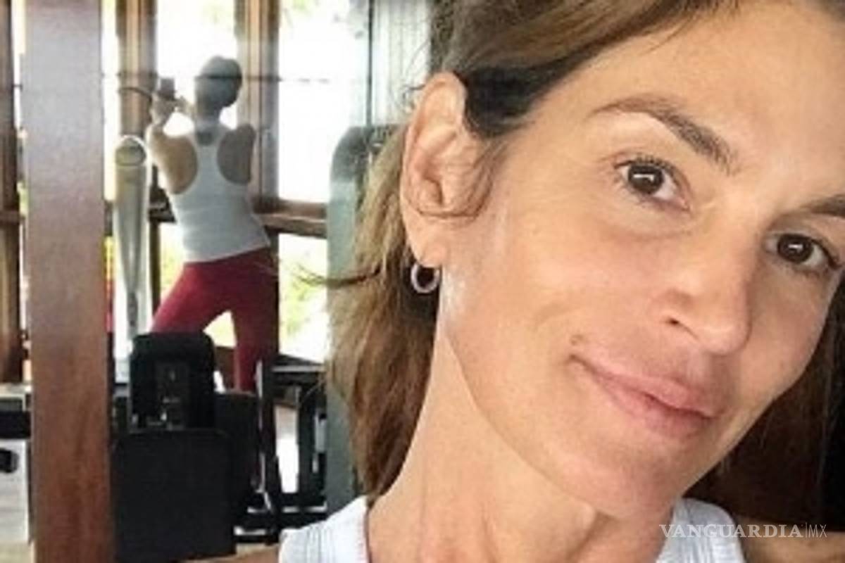 Cindy Crawford comparte foto sin maquillaje