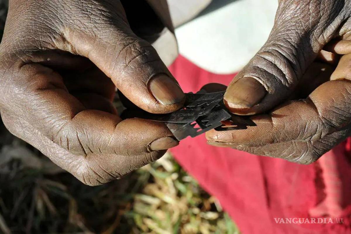 Gambia permitiría la mutilación genital femenina de nuevo