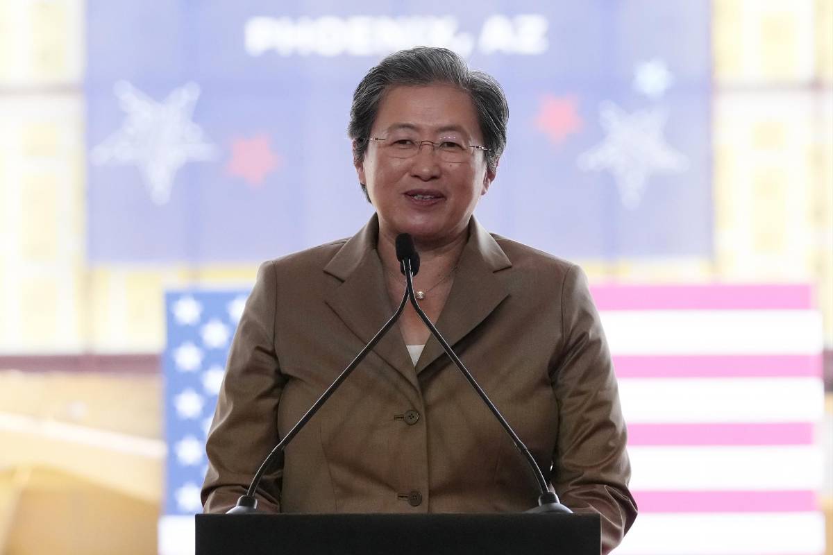 $!6/12/2022. Lisa Su, directora ejecutiva de Advanced Micro Devices, en las instalaciones de Taiwan Semiconductor Manufacturing Company en Phoenix.