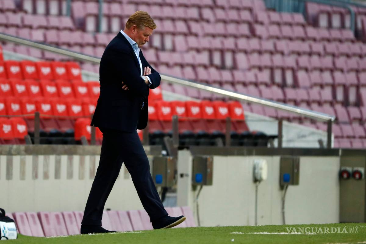 Koeman se mantiene en el banquillo del Barcelona