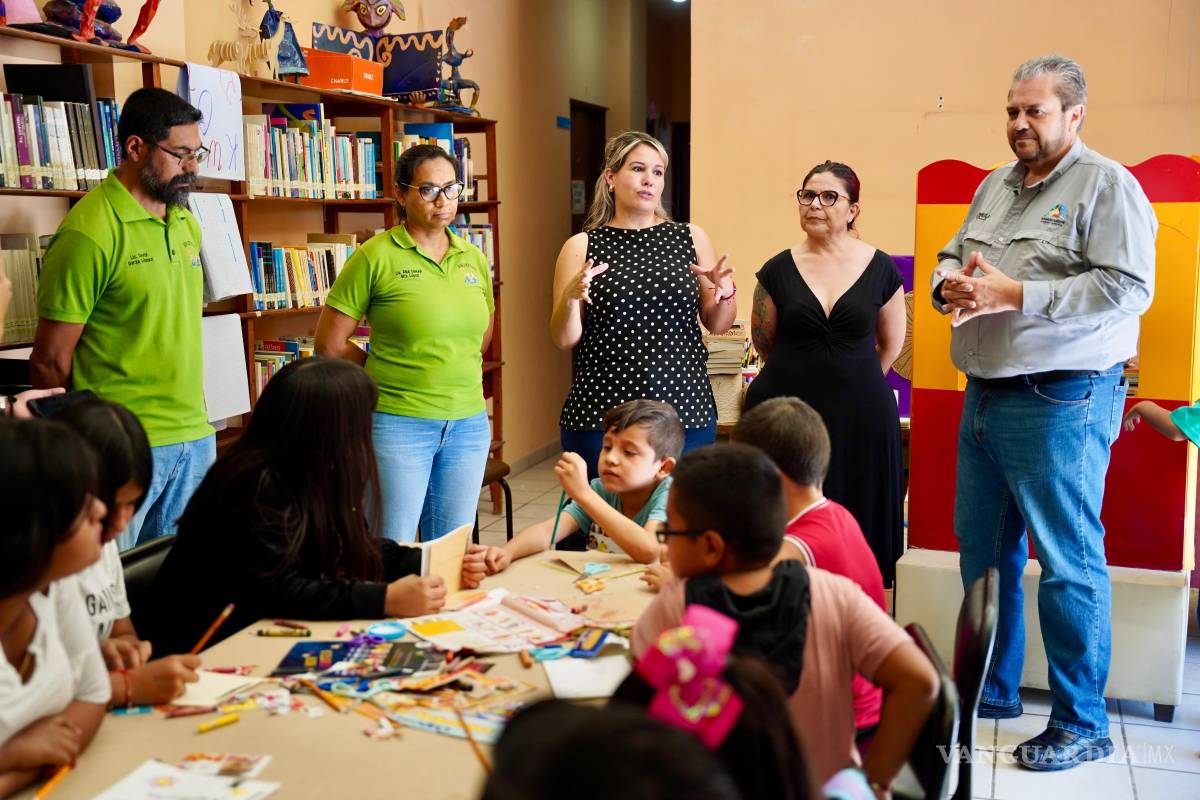 $!Niñas y niños ramosarizpenses disfrutan del programa “Mis Vacaciones en la Biblioteca”, que busca promover la lectura y el aprendizaje en un entorno lúdico.