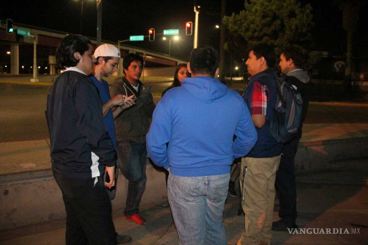 En Alameda de Saltillo cazaban pokémones y los arresta la Policía