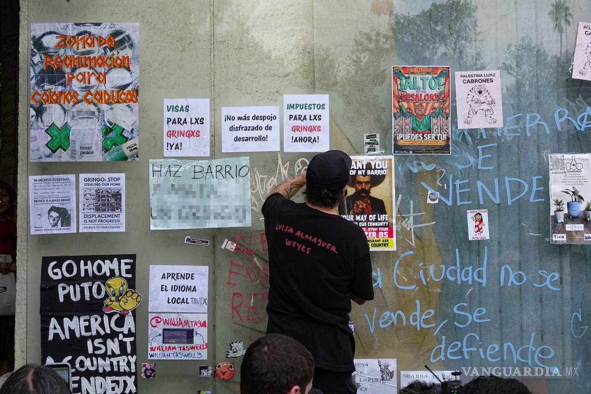 $!CIUDAD DE MÉXICO 04JULIO2025.- Se llevo acabo la primera Decenas de personas se manifestaron contra la gentrificación. FOTO: ROGELIO MORALES /CUARTOSCURO.COM