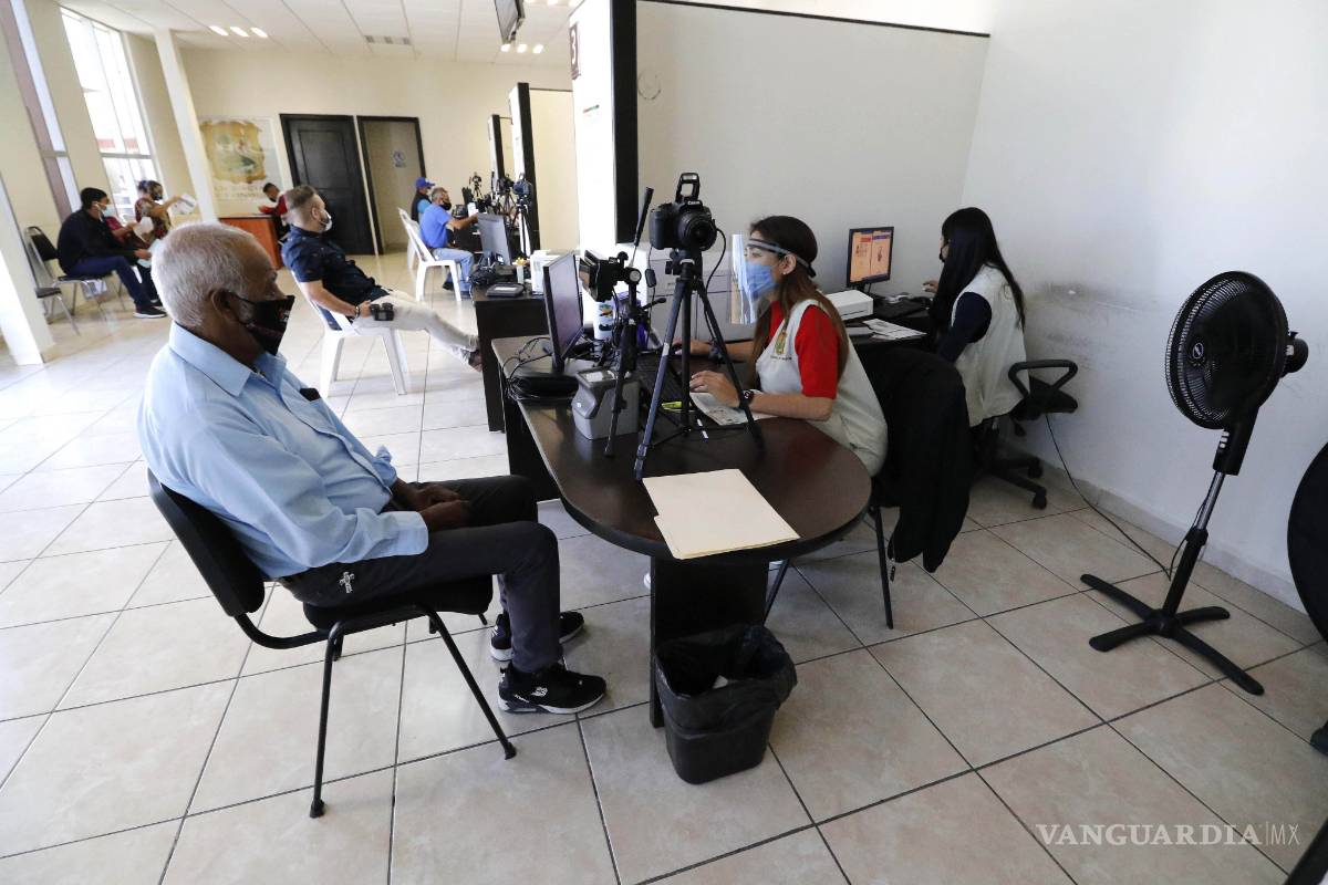 Tramitar una licencia es fácil en Coahuila, ¿quién garantiza que la persona sabe manejar?