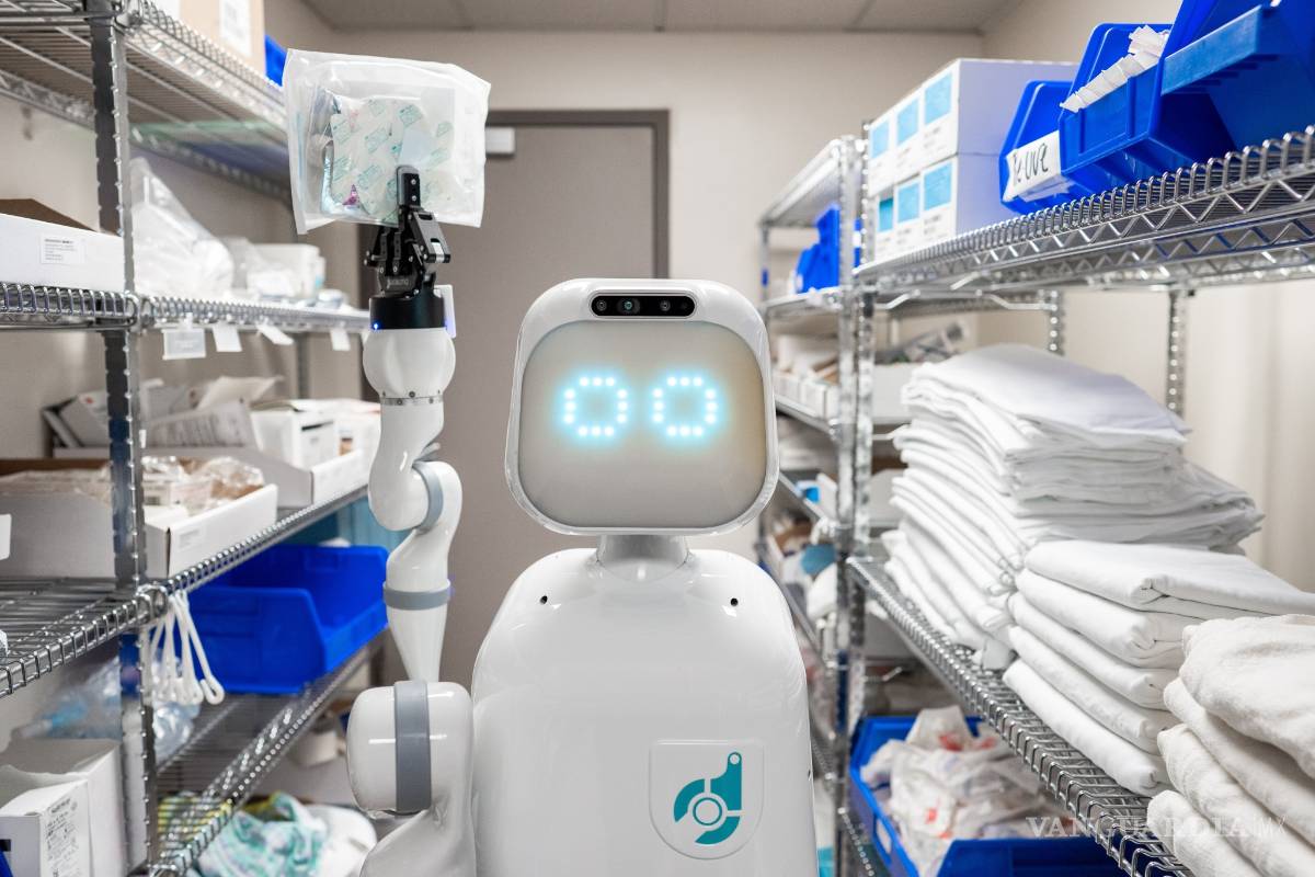 $!Moxi, el robot que ayuda a las enfermeras