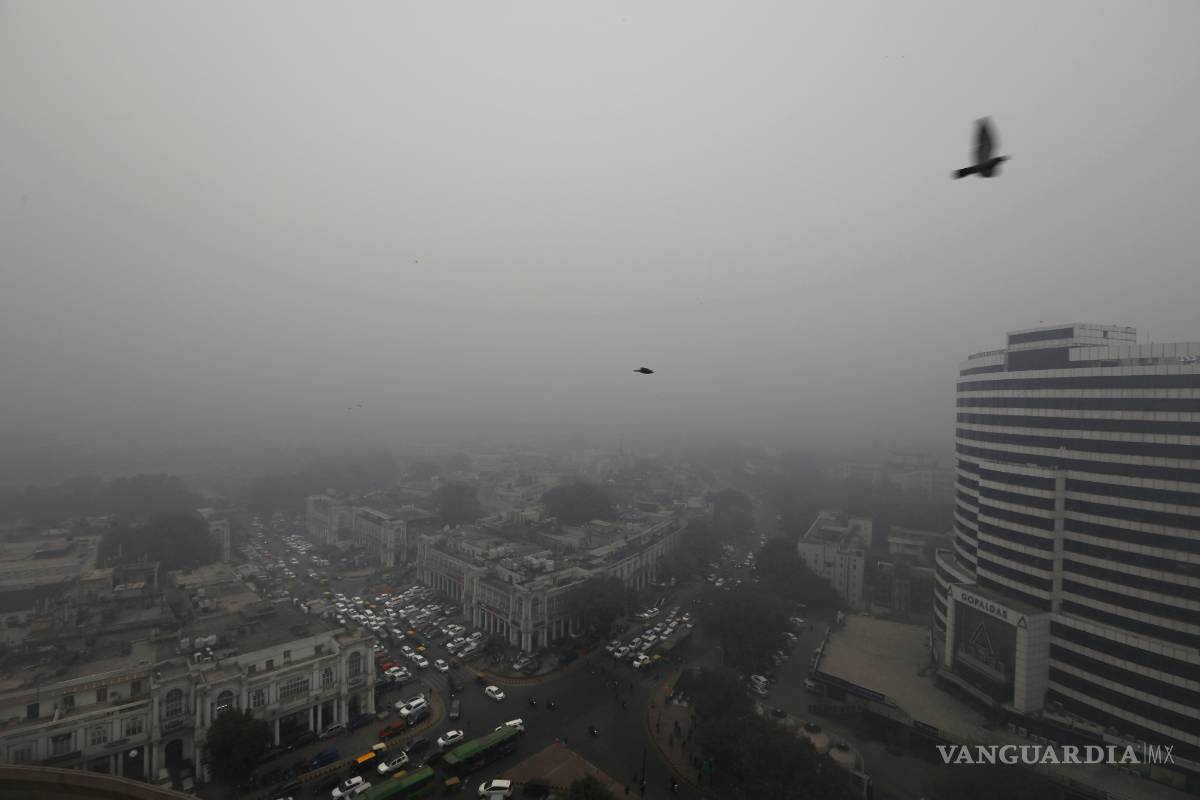 $!Esmog y frío agobian a los habitantes de Nueva Delhi