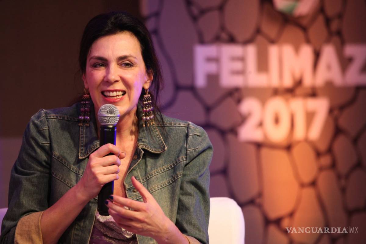 $!Estremece Claudia Marcucetti al lector con “Heridas de agua”