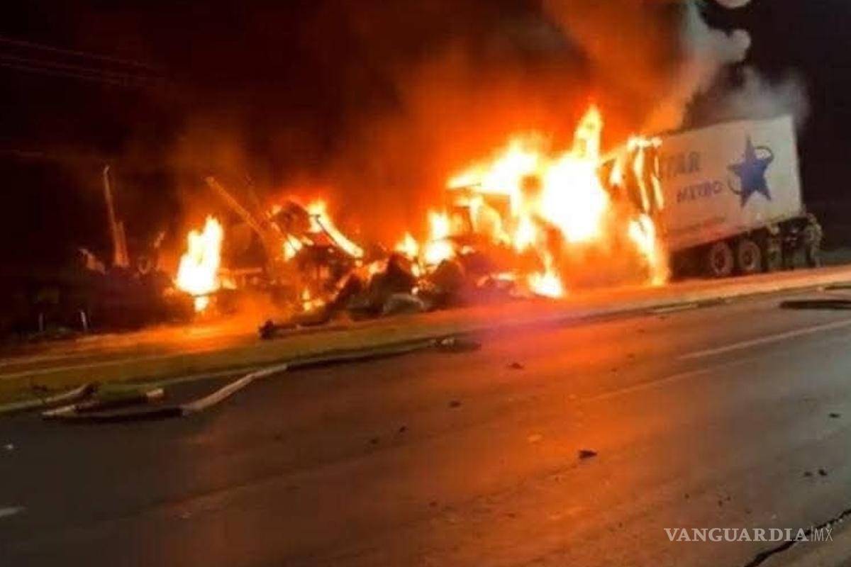 ¡Arde Zacatecas!... balaceras, 70 vehículos incendios y narcobloqueos paralizan varias ciudades (videos)