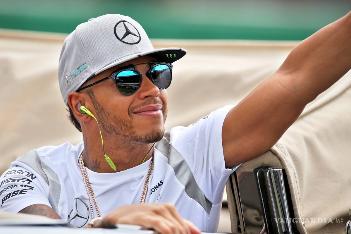 Hamilton se afianza en el liderato; Checo fue décimo