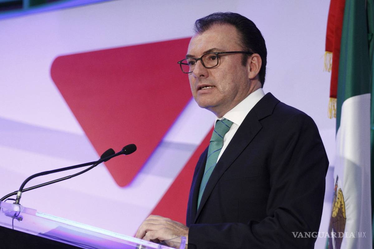$!El peso se apreciará una vez que disminuya volatilidad: Hacienda