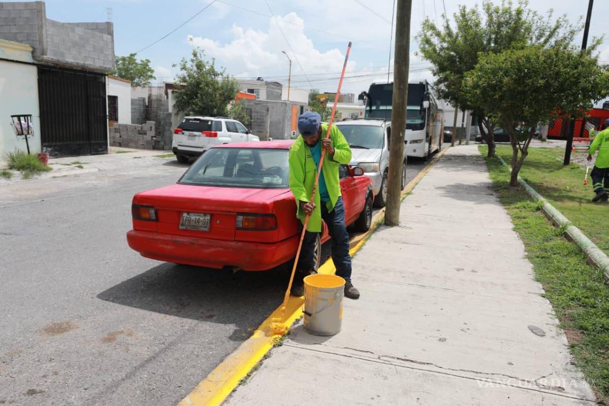 $!Brigadas municipales rehabilitaron plazas, arroyos y áreas verdes para mejorar la imagen urbana de Saltillo.