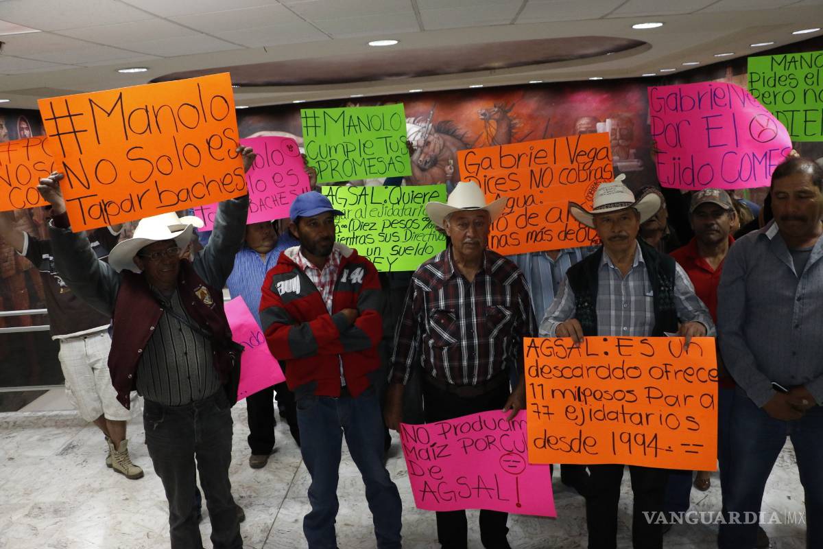 $!Ejidatarios de Jagüey de Ferniza protestan contra Agsal y piden apoyo a Manolo