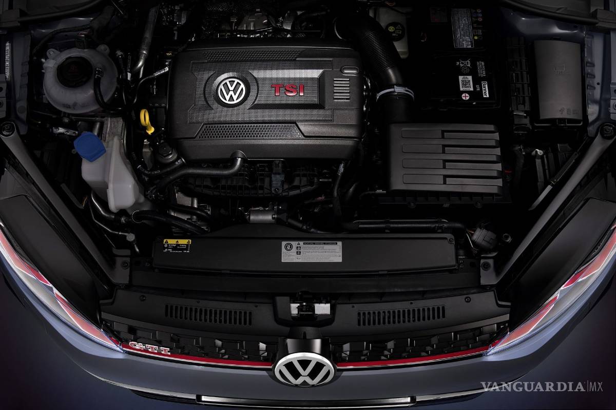 $!Volkswagen Golf GTI TCR, con sangre de carreras y 290 caballos