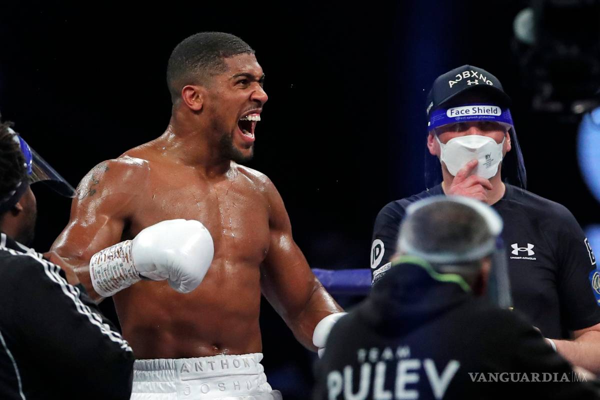 Anthony Joshua expondrá sus títulos de los pesados en septiembre