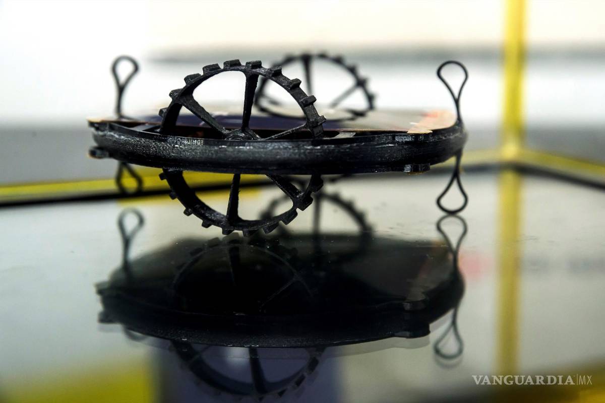 Equipo de microrrobots protagoniza la primera misión de México a la Luna