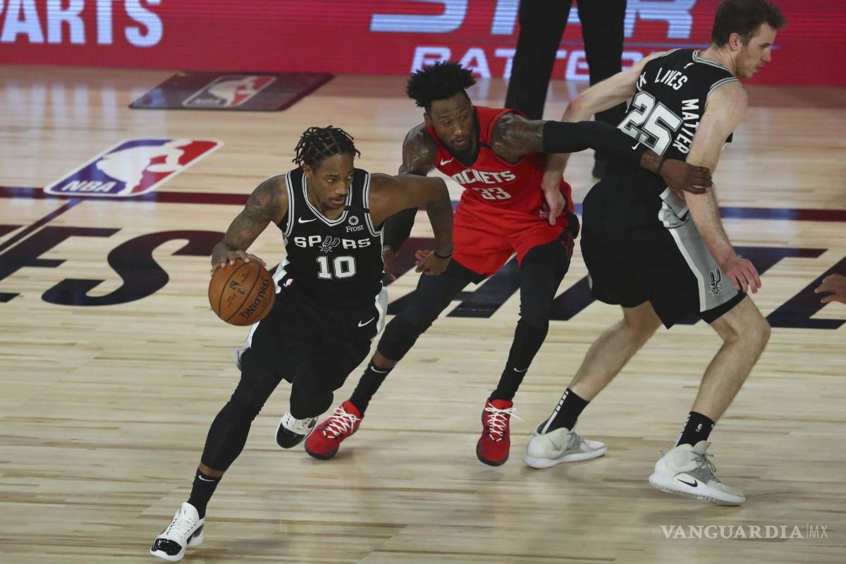 Los Spurs no bajan la guardia y vencen a Rockets