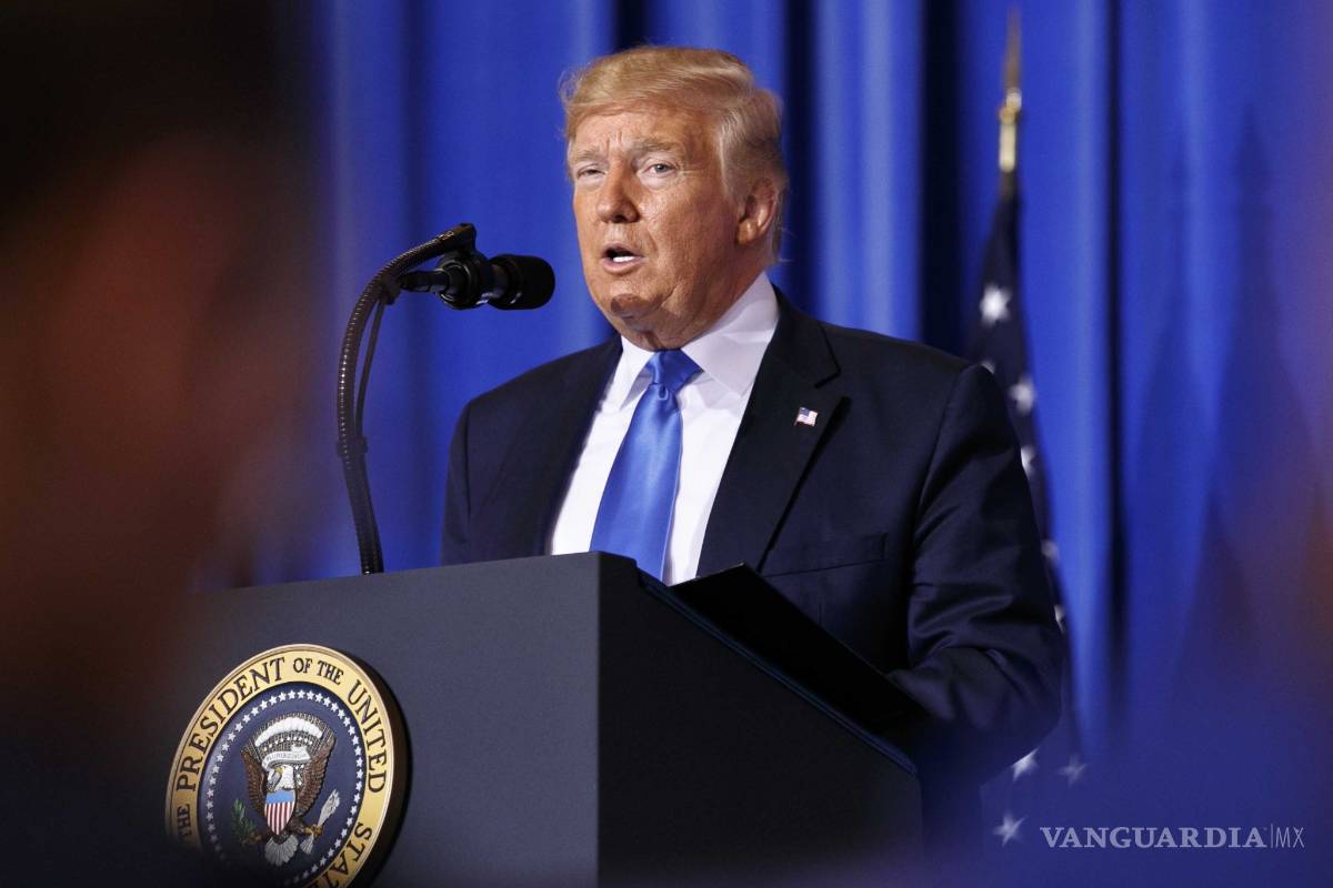 Muro fronterizo habría salvado a migrante salvadoreño y a su hija: Donald Trump