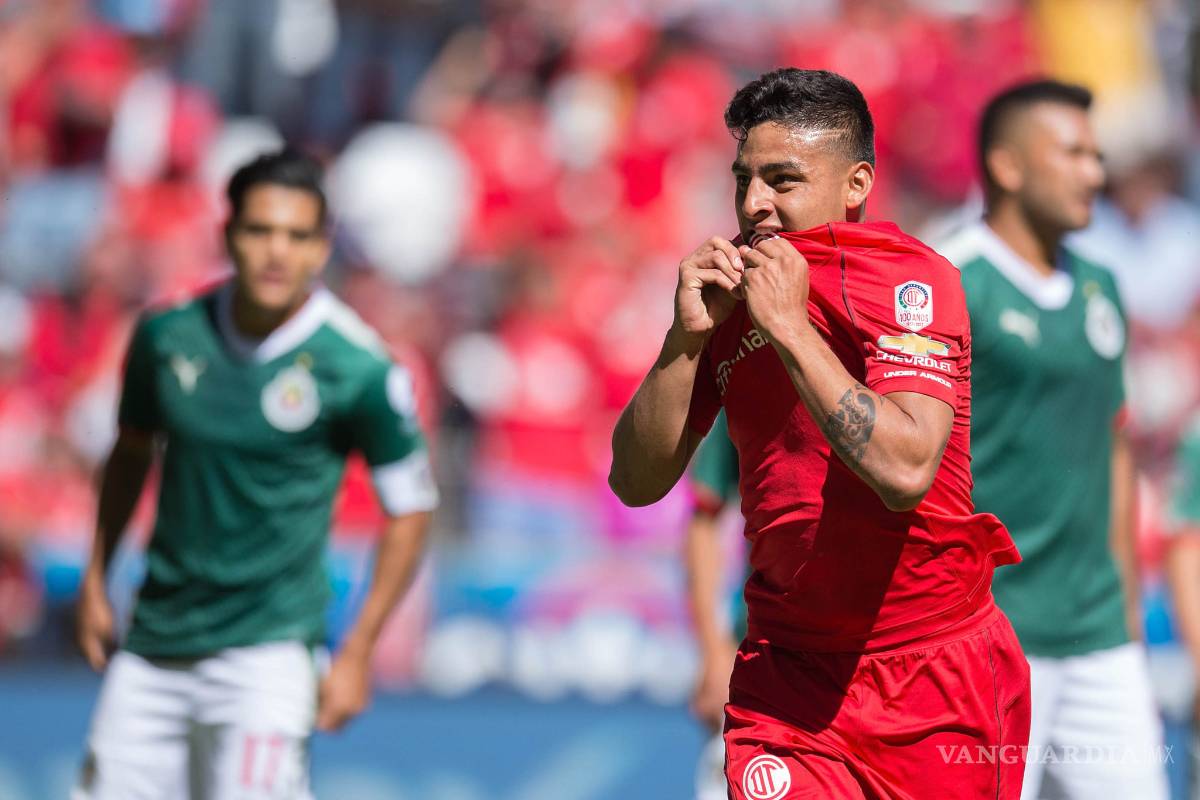 $!En los Cuartos de Final entre Toluca y América, Diego Lainez y Alexis Vega fueron observados por visores europeos