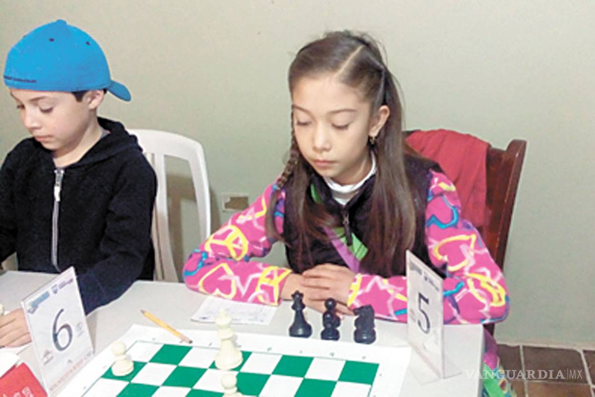 Mueven sus piezas en Torneo de Reyes