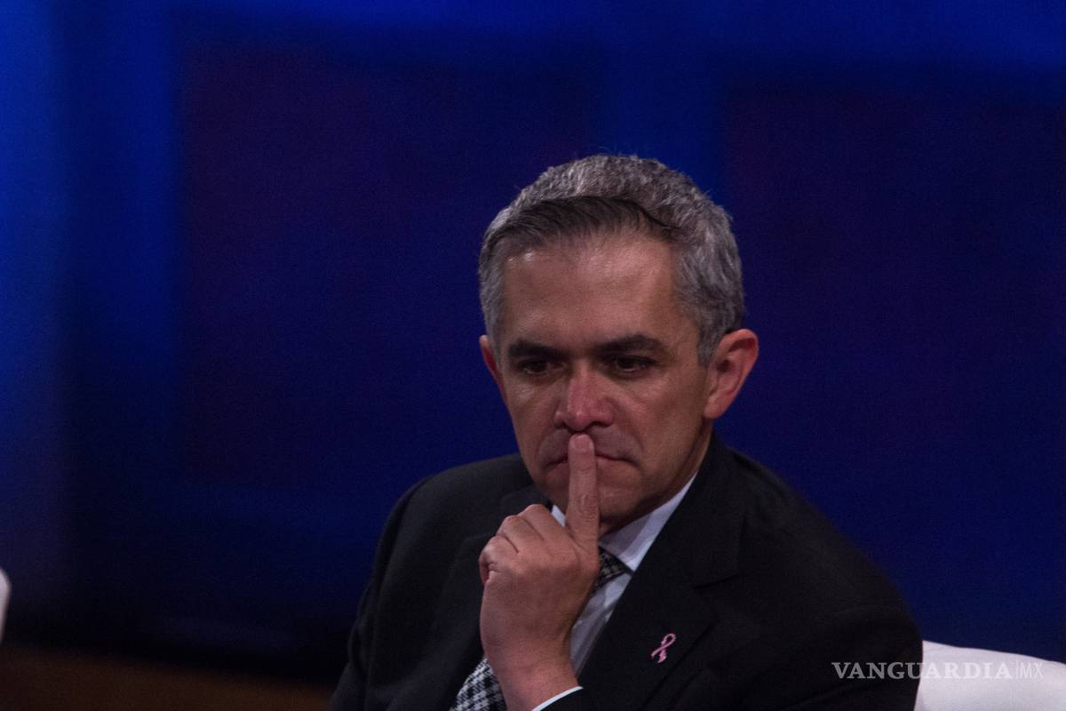 Mancera: hay condiciones para que en 2016 salario mínimo se fije entre 82 y 85 pesos diarios