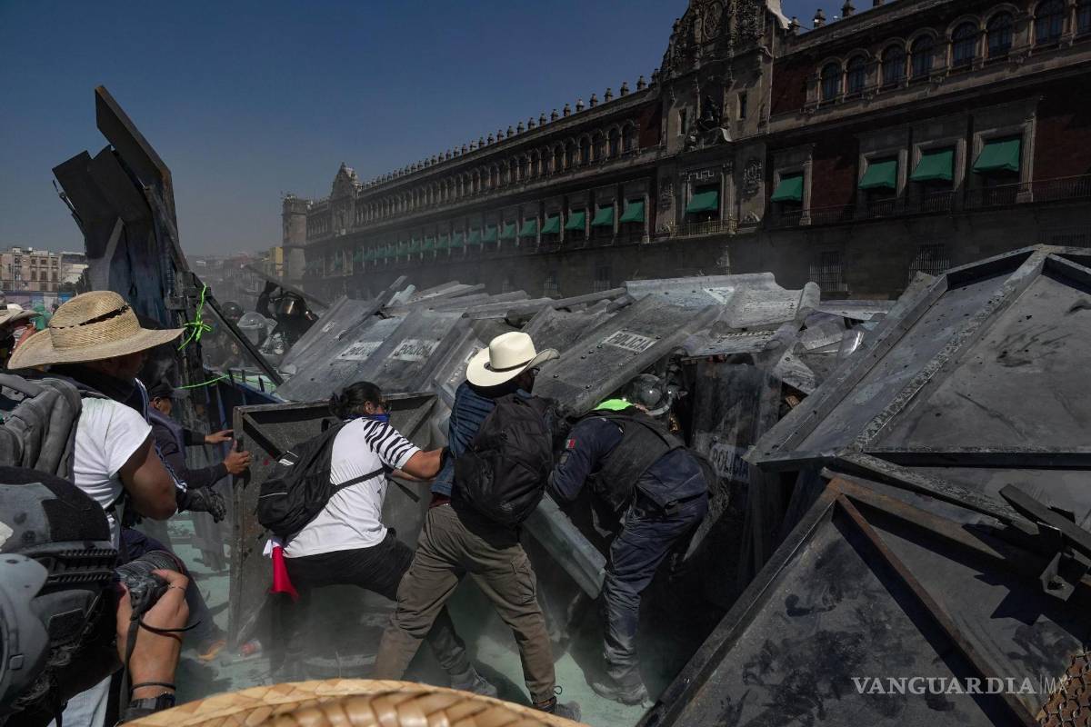 Más de una docena de heridos en la protesta de la Generación Z en la CDMX