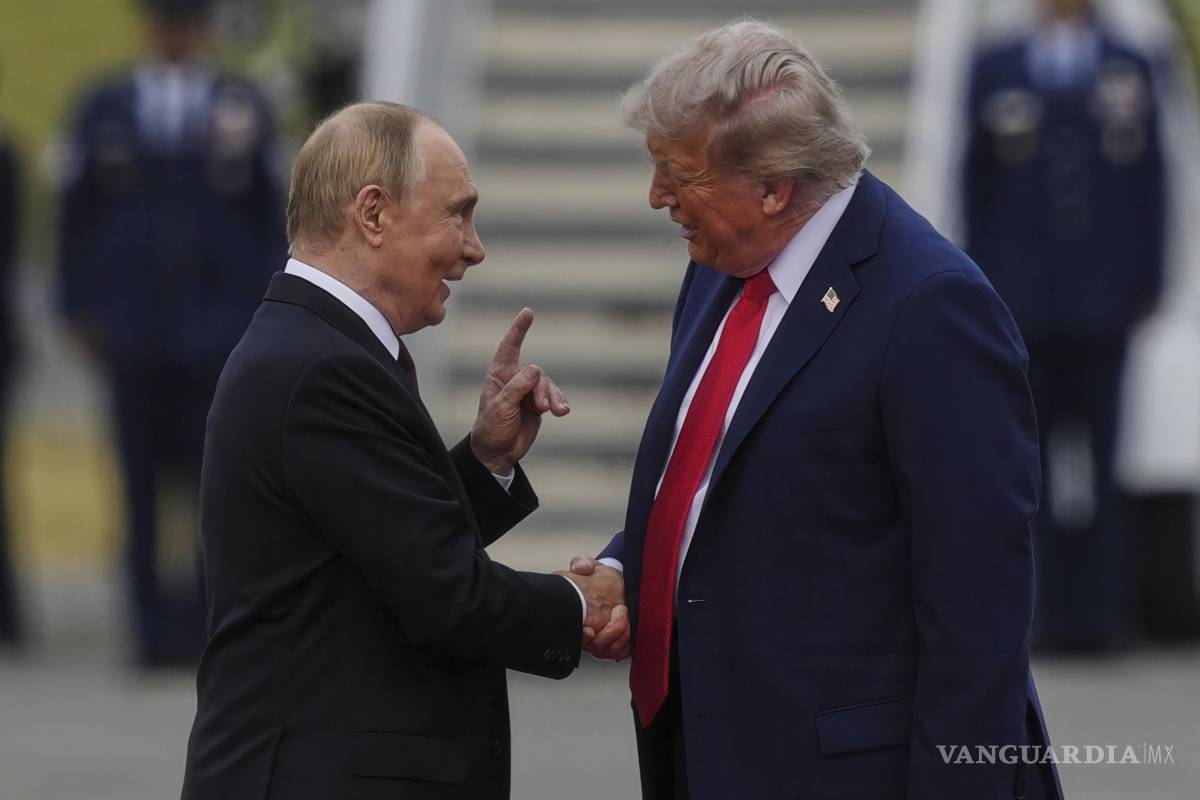 $!Vladimir Putin dejó claro tras su reunión con Donald Trump que su mayor preocupación no era el fin de derramamiento de sangre, sino lo que denominó la “situación en torno a Ucrania”.