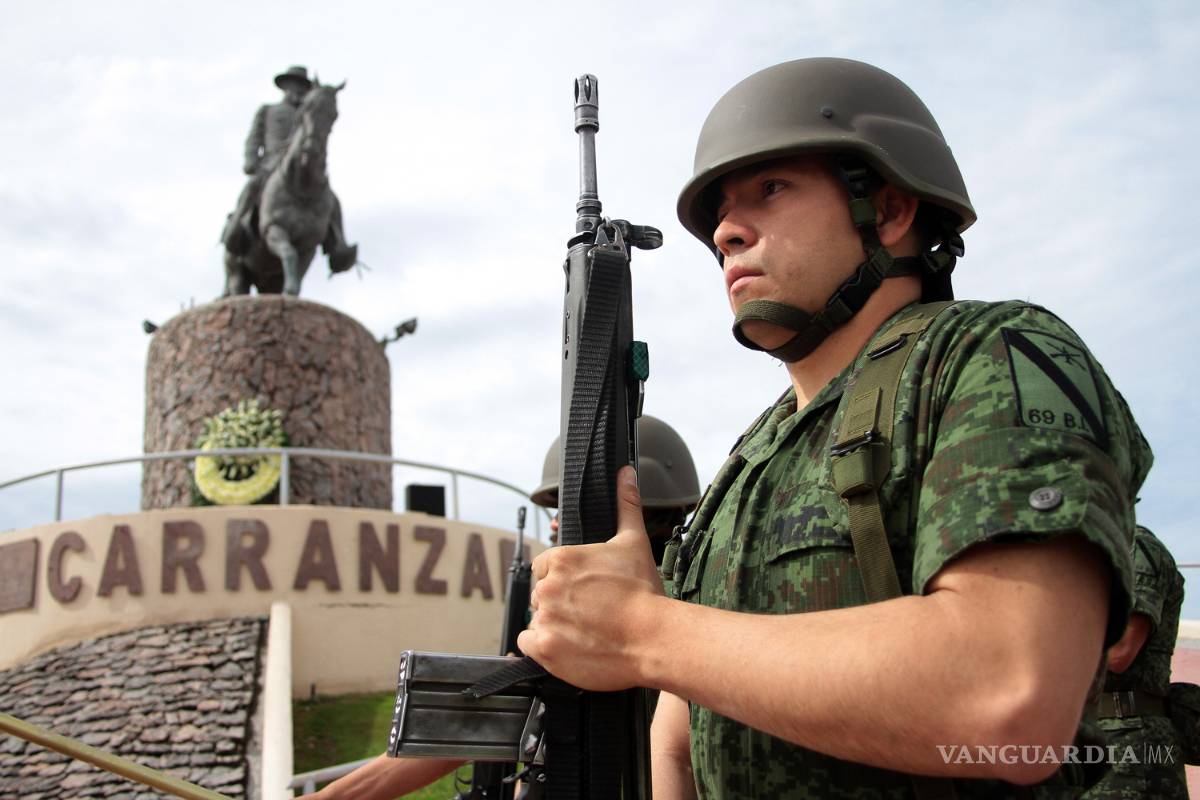 Celebran al Ejército en primaria de Saltillo