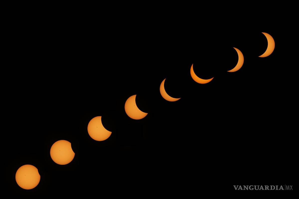 Así cautiva, maravilla y asombra el eclipse solar desde Mazatlán hasta la isla de Terranova (fotos)