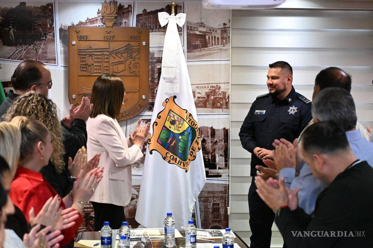 $!El neuvo director se comprometió a velar por la integridad de los fronterenses.