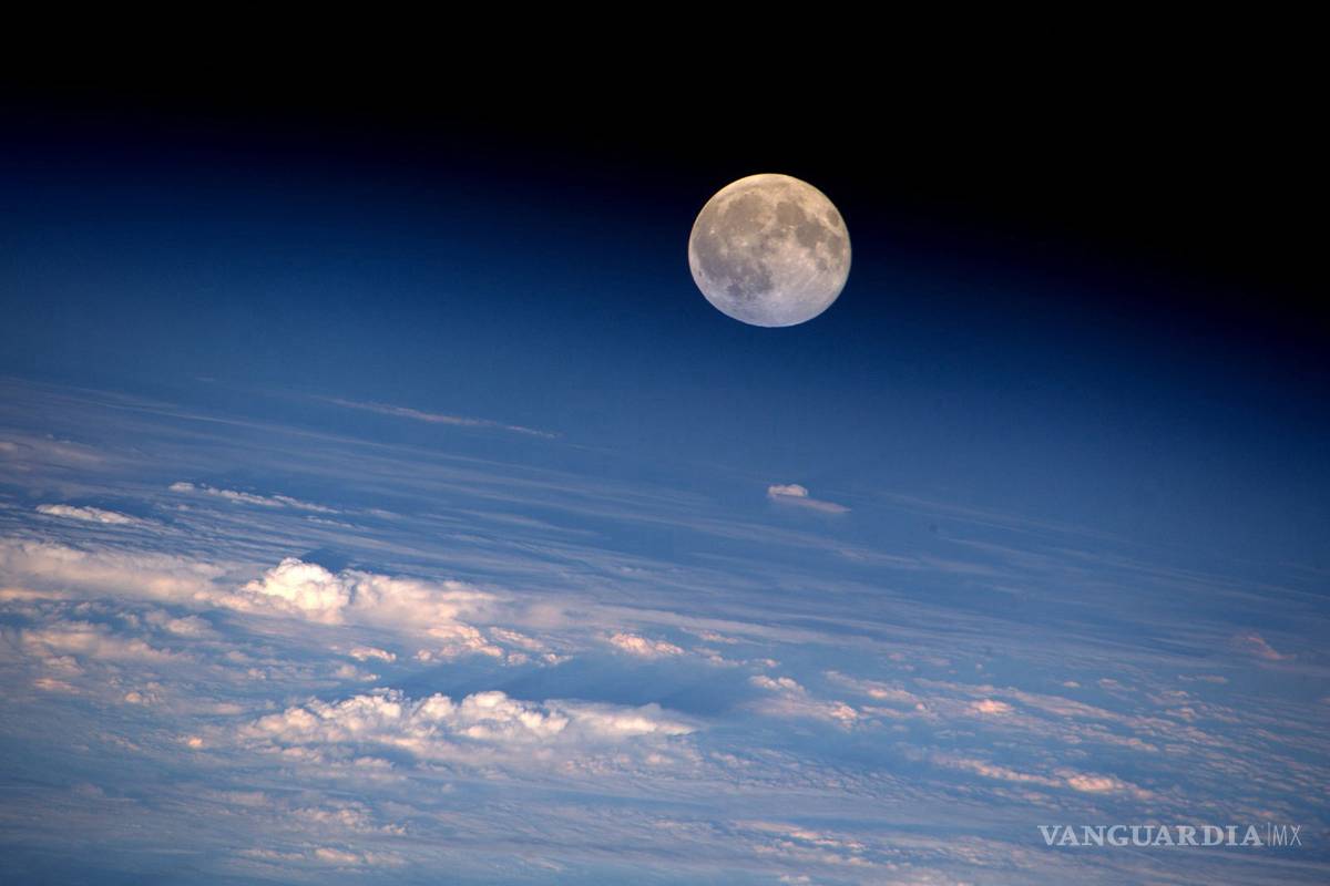 Suspende India su viaje al polo sur de la Luna