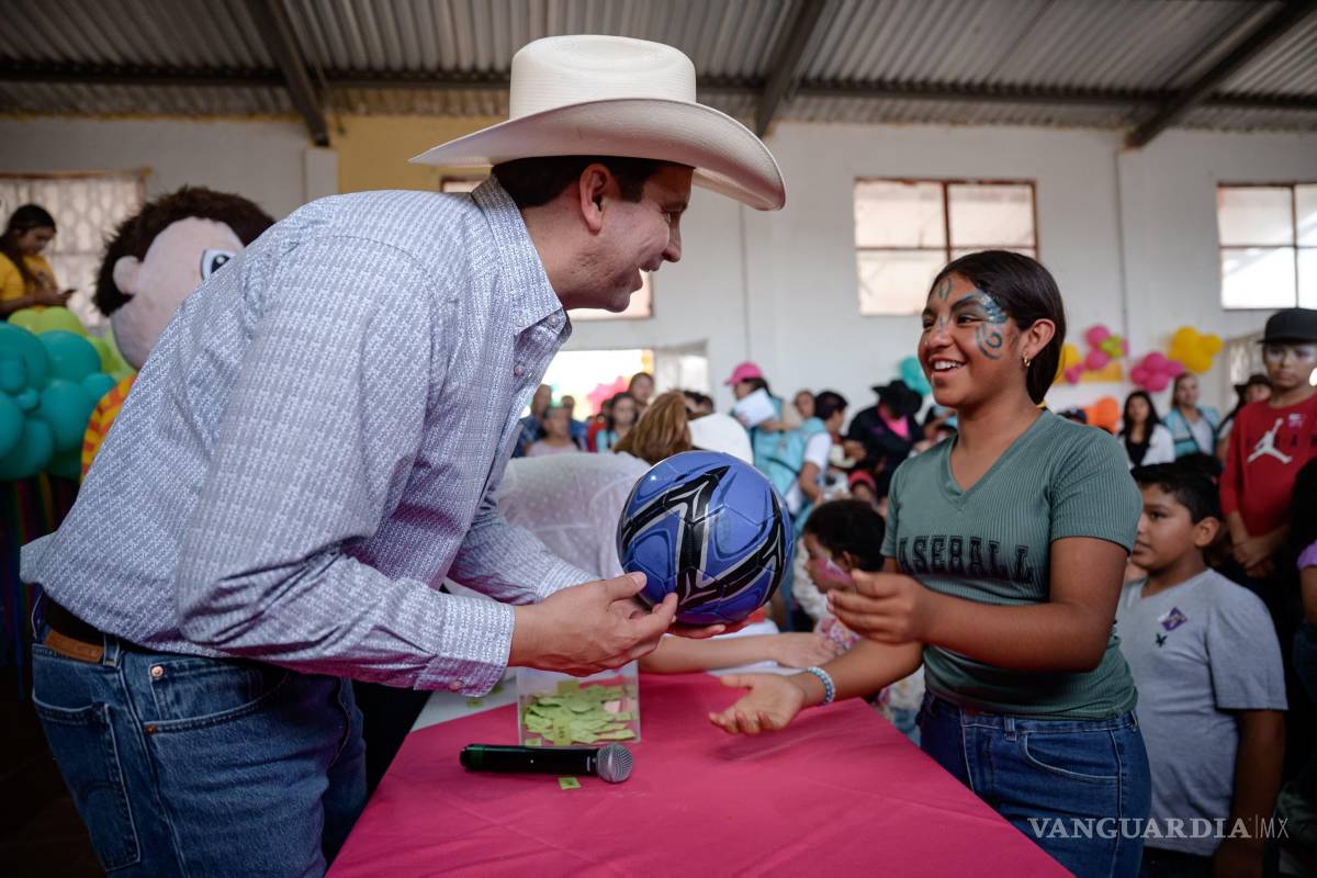 $!Además del festejo infantil, se realizó una Jornada DIF con servicios médicos, dentales y de asesoría gratuita para las familias del ejido San Juan de la Vaquería.