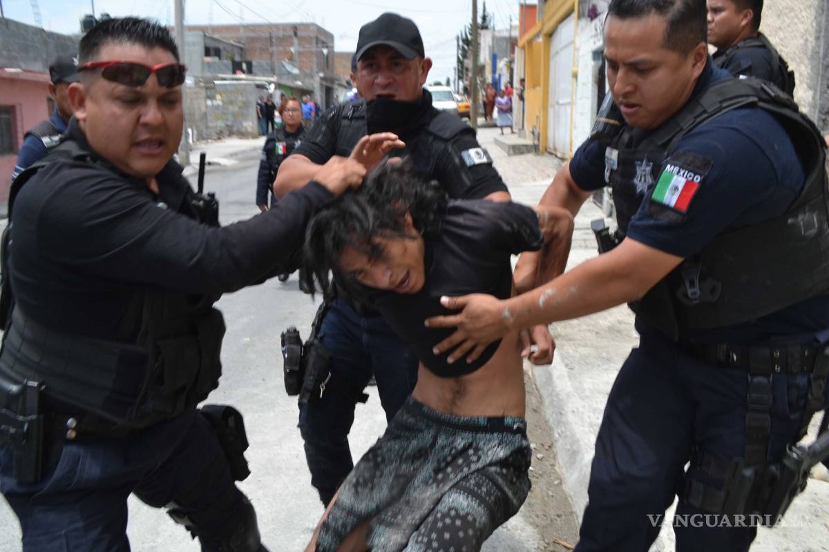 A mordidas, oficial canino detiene a joven golpeador en Saltillo