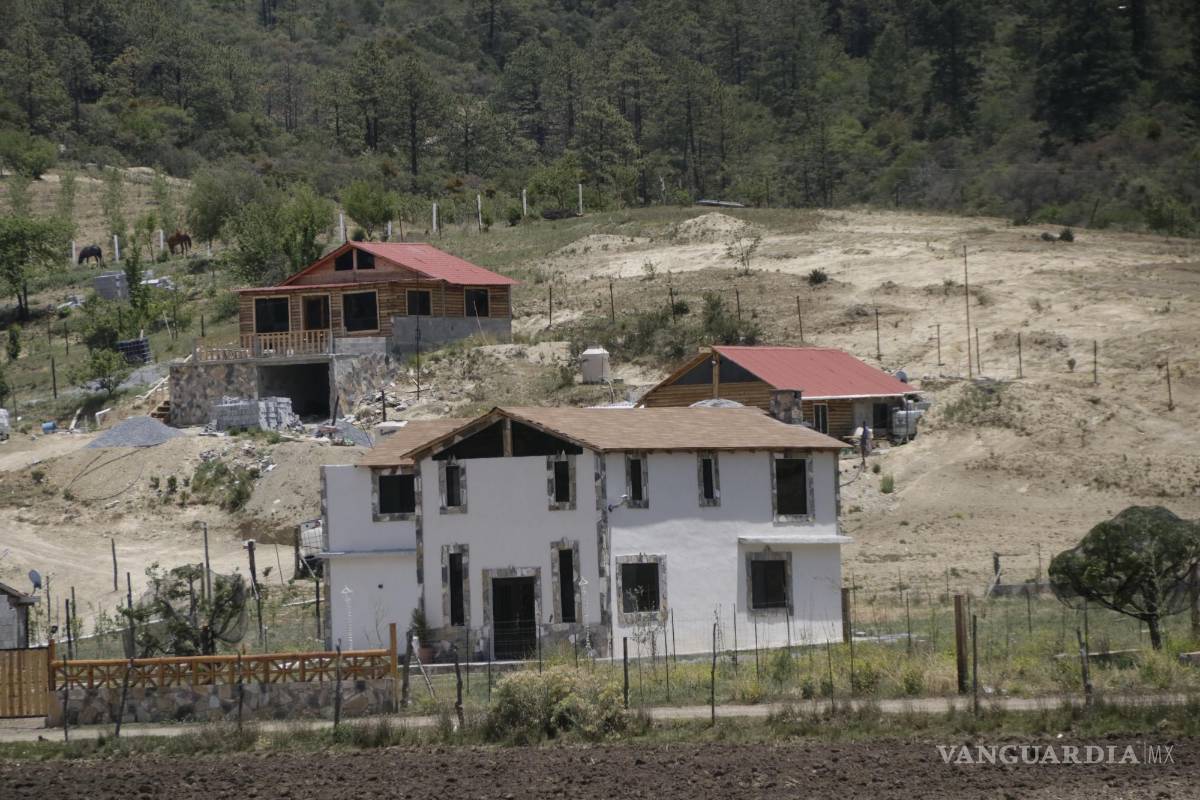 $!Para los pobladores el boom de cabañas representa una nueva fuente de empleo, pero para ambientalistas tendría que existir un orden en el crecimiento