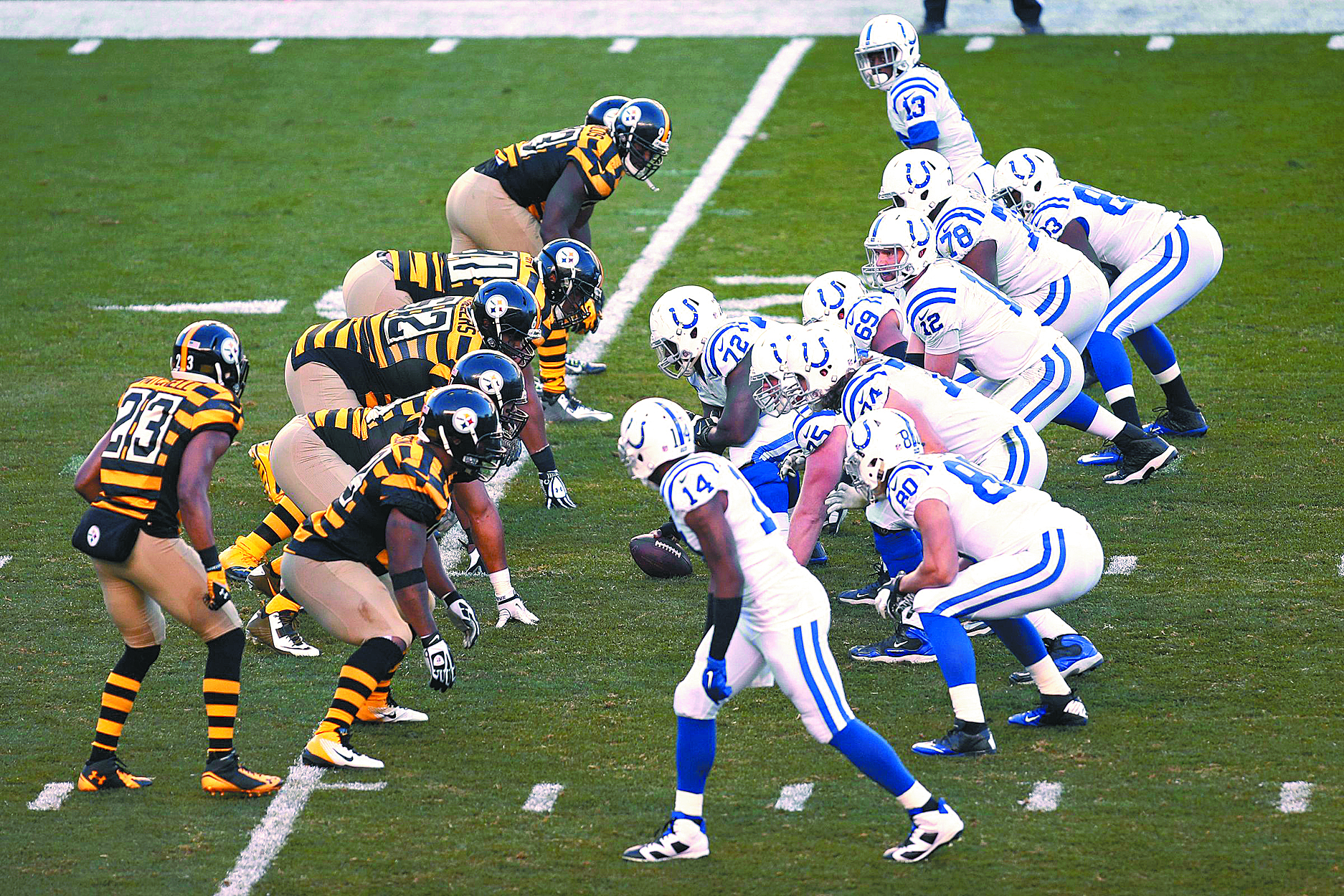Colts vs Steelers: Con sabor a playoffs